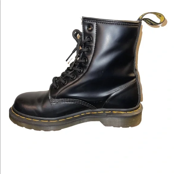 D R. M A R T E N S - Picture 4 of 8